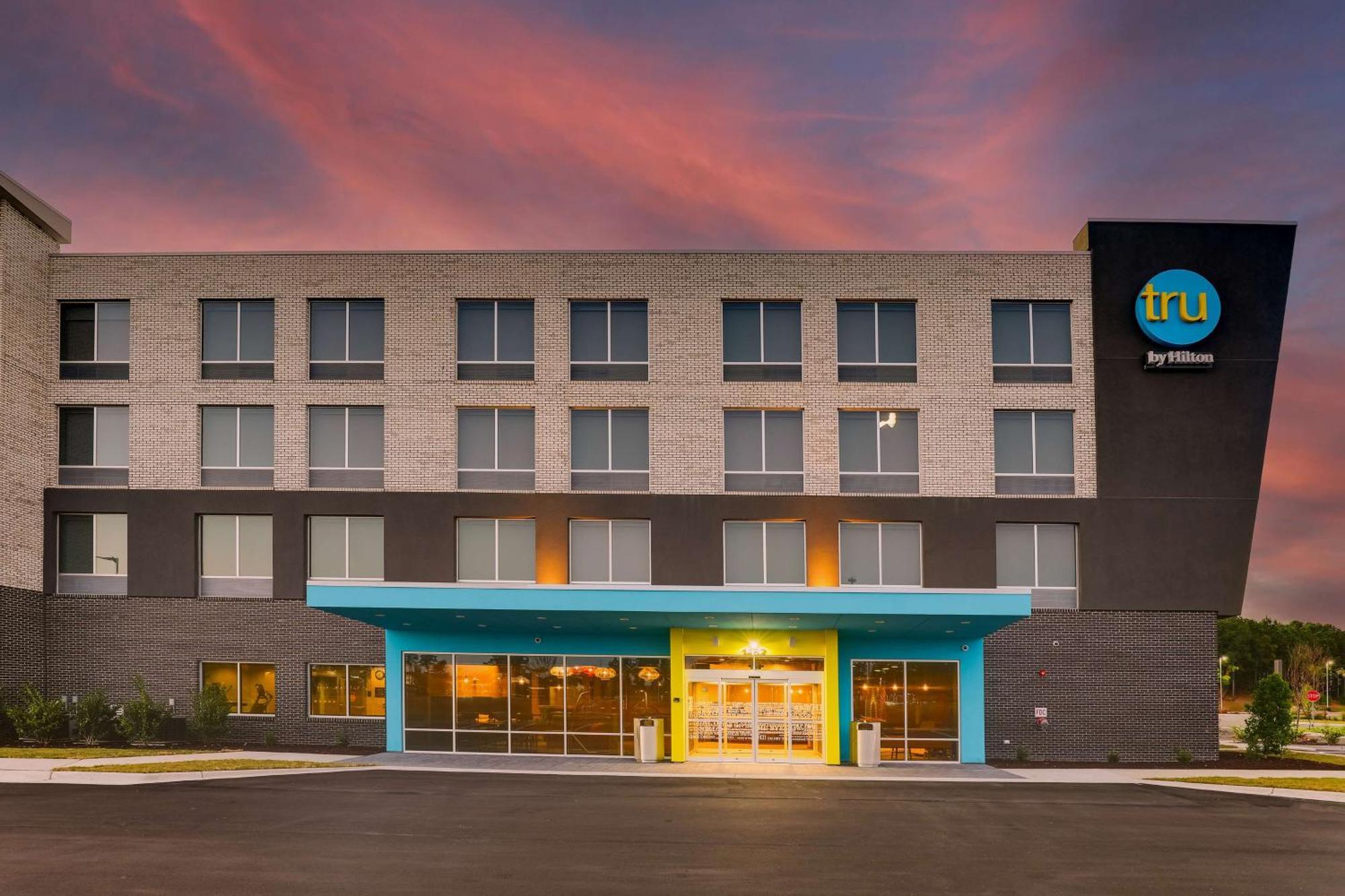 Hotel Tru By Hilton Leland Wilmington Exterior foto